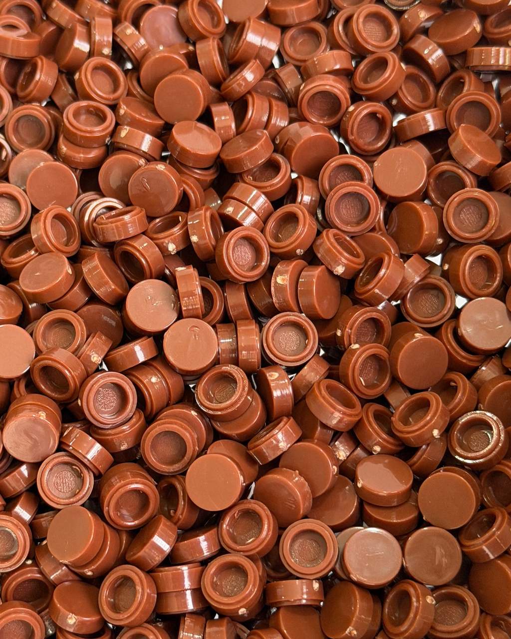 brown round lego